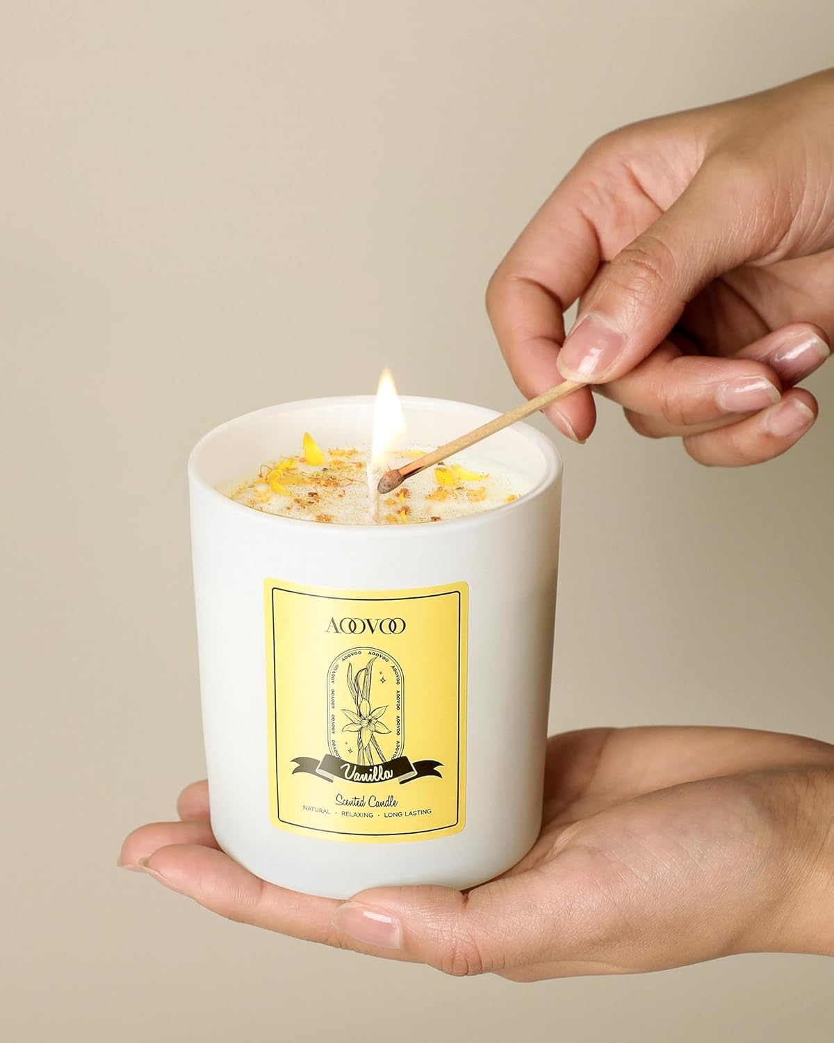 Crystal-infused vanilla candle,Vanilla scented crystal candle,Healing crystal candle
Vanilla aromatherapy candle,Natural soy vanilla candle,Handmade vanilla crystal candle
Luxury vanilla scented candle,Meditation crystal candle,Chakra balancing candle,Vanilla serenity candle